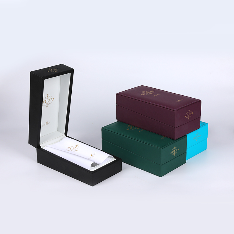 Nước hoa & mỹ phẩm Eva nội tâm kỳ lạ