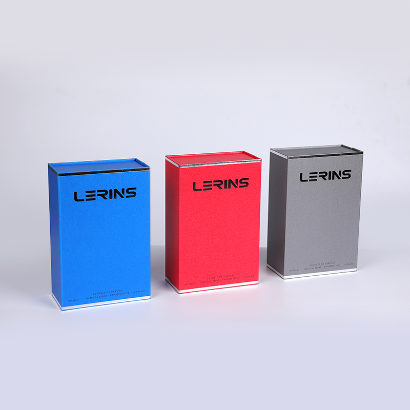 Cmyk in giấc mơ nụ hôn