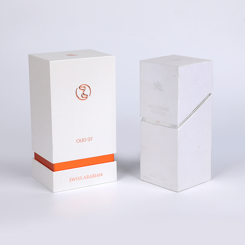 Vàng nóng dập tinh chất luxe