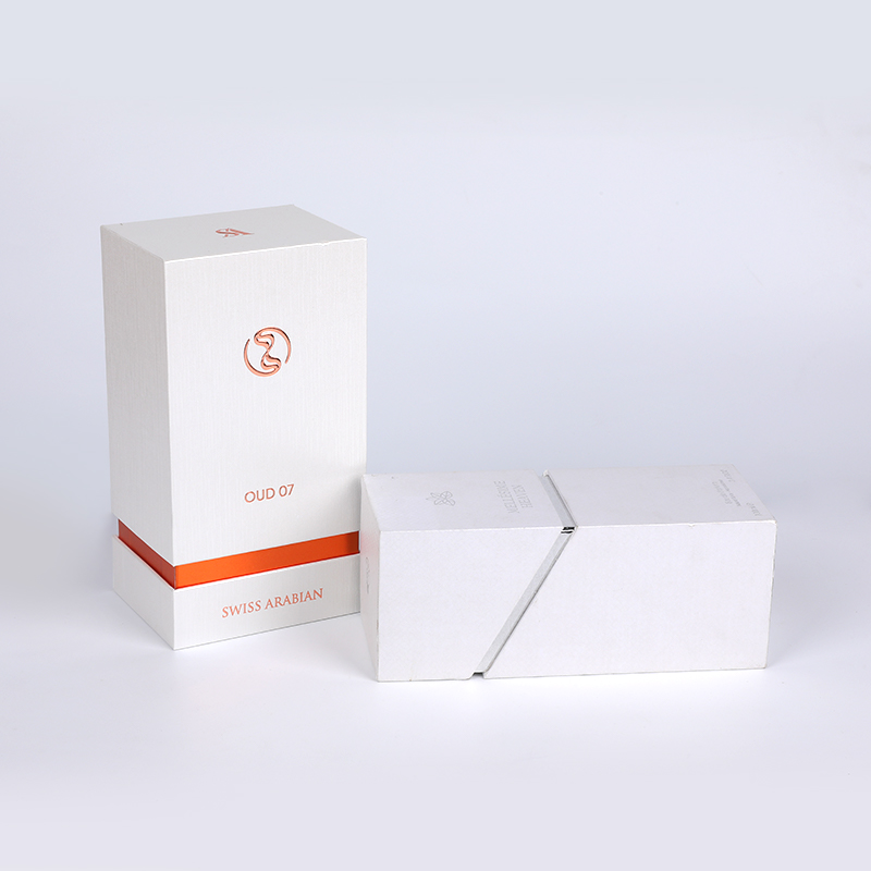 Vàng nóng dập tinh chất luxe